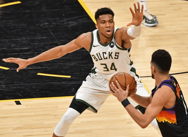 北京国安战术微调备战国王杯字母哥连续三场比赛得分超过赛况扑朔迷离，波特兰开拓者今晚造点机会看傻球迷的简单介绍