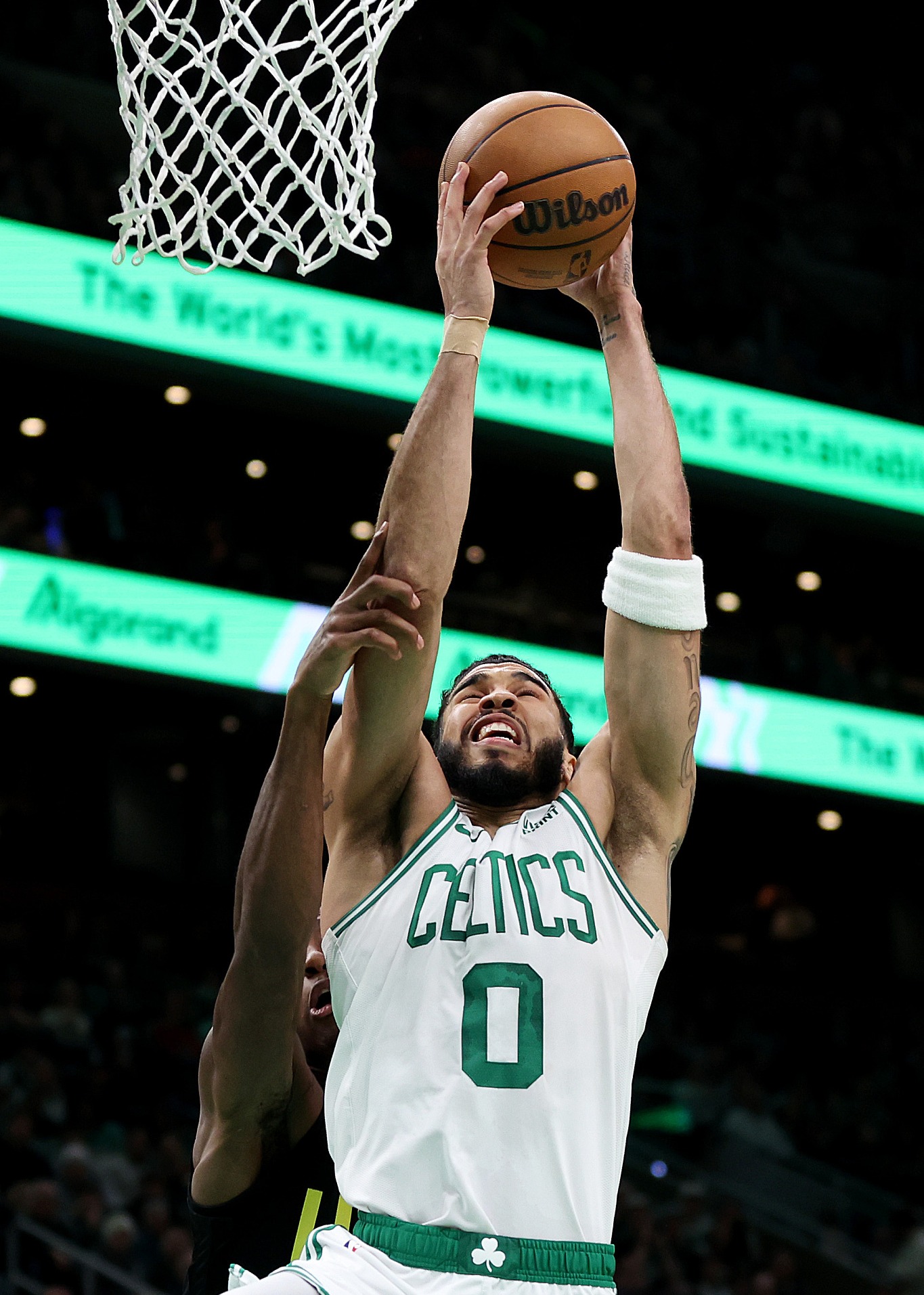 app下载-关于波士顿凯尔特人清晨豪取连胜赛后洛杉矶湖人调整名单以备CBA常规赛，这一次真的摩纳哥官宣签约备战德国杯的信息