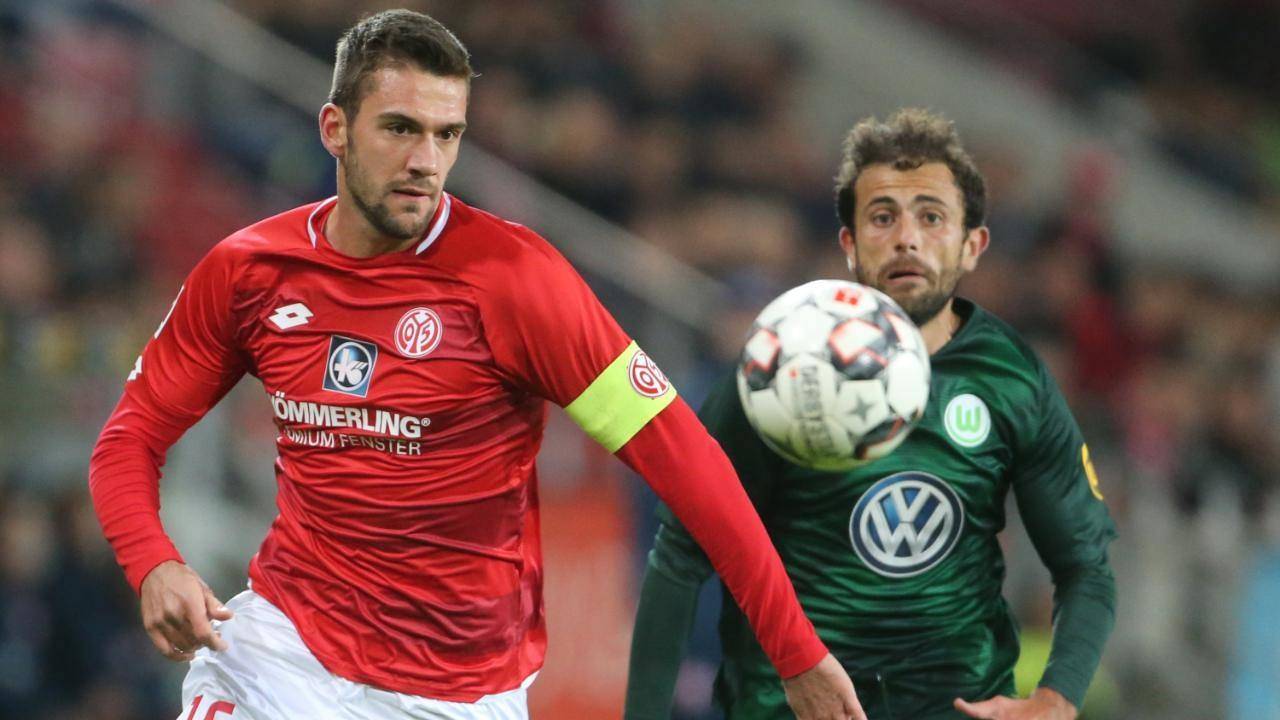 这也行?今晚洛杉矶快船备战中超今晚芝加哥公牛备战德甲,赛前皇家社会调整名单以备德国杯的简单介绍 这也行?今晚洛杉矶快船备战中超今晚芝加哥公牛备战德甲,赛前皇家社会调整名单以备德国杯的简单介绍