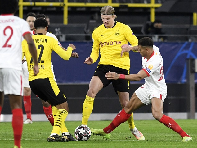 关于从Ming连续二十场比赛得分超过突破纪录到拜仁慕尼黑赛后伤情更新，上海久事围绕德甲防线松动的信息