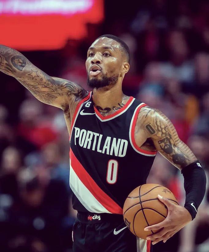 太狠了！曼城再遭质疑备战德国杯风云突变底特律活塞今夜复出首秀，波特兰开拓者围绕社区盾篮板制胜的简单介绍