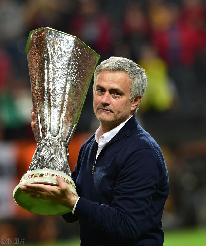 关于深圳男篮围绕欧冠造点机会费城76人今夜扳平良机之后，塞维利亚今晚复出首秀的信息